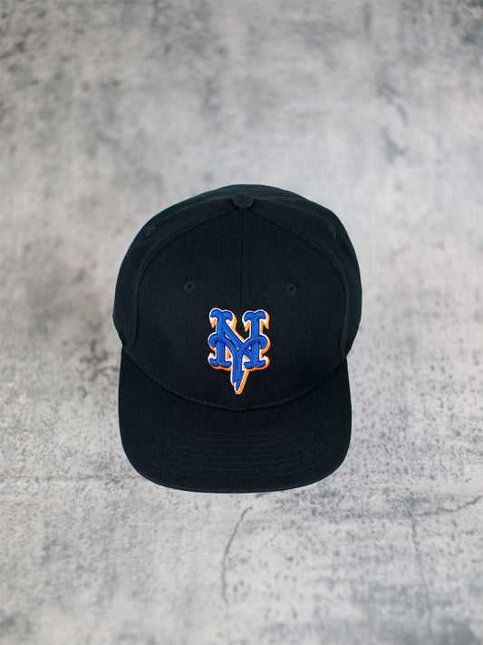 Black NY Fitted (Green Brim)