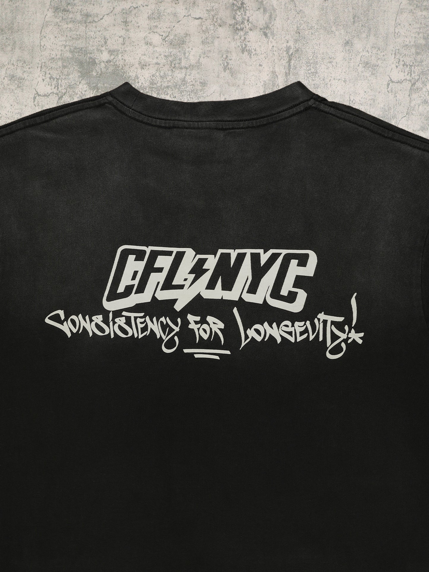 Black Sundry Acid Wash T
